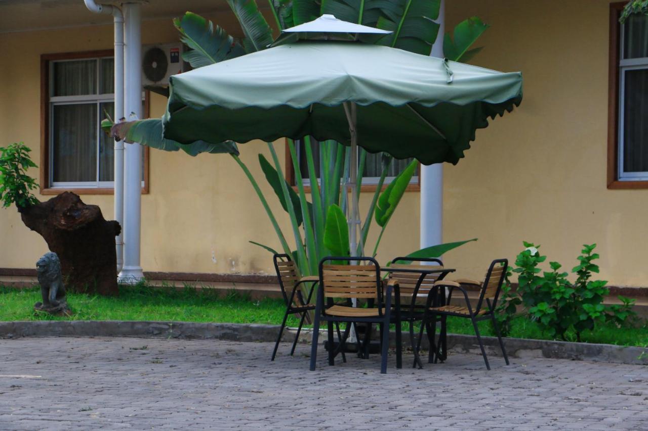 Oriental Swan Hotel Livingstone Exterior photo
